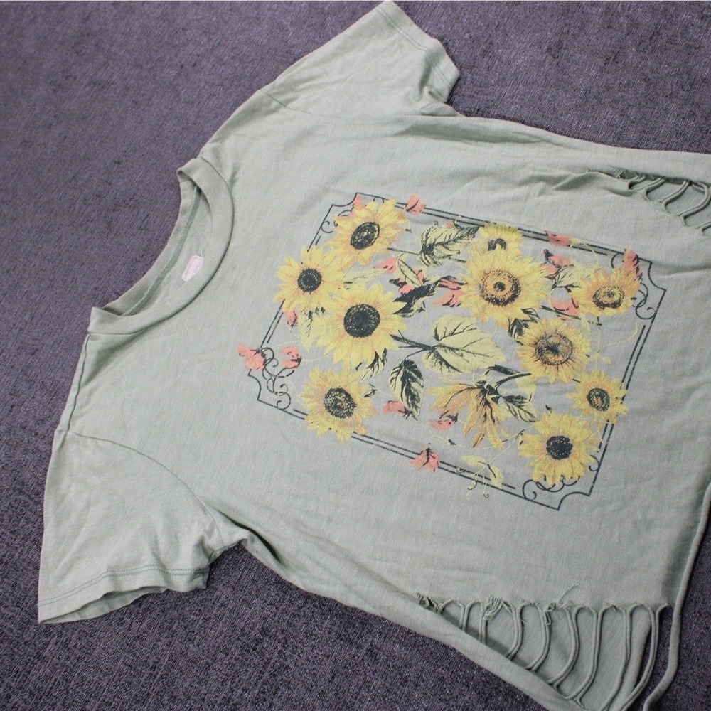 Modish Rebel Youth Sage Green Sunflower Graphic Tee Distressed Side Cutouts L